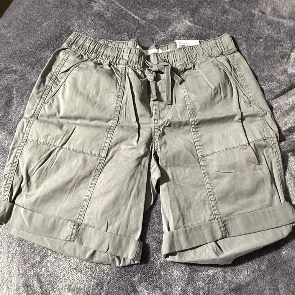 Shorts with tags